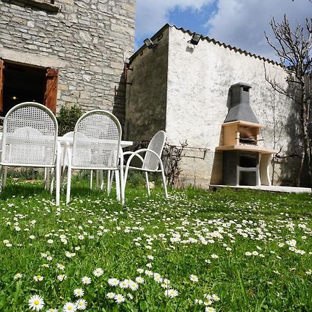 Вілла Cirjuana, Casa En El Centro Con Agradable Jardin Y Barbacoa By Pirineos 360 Б'єскас Екстер'єр фото