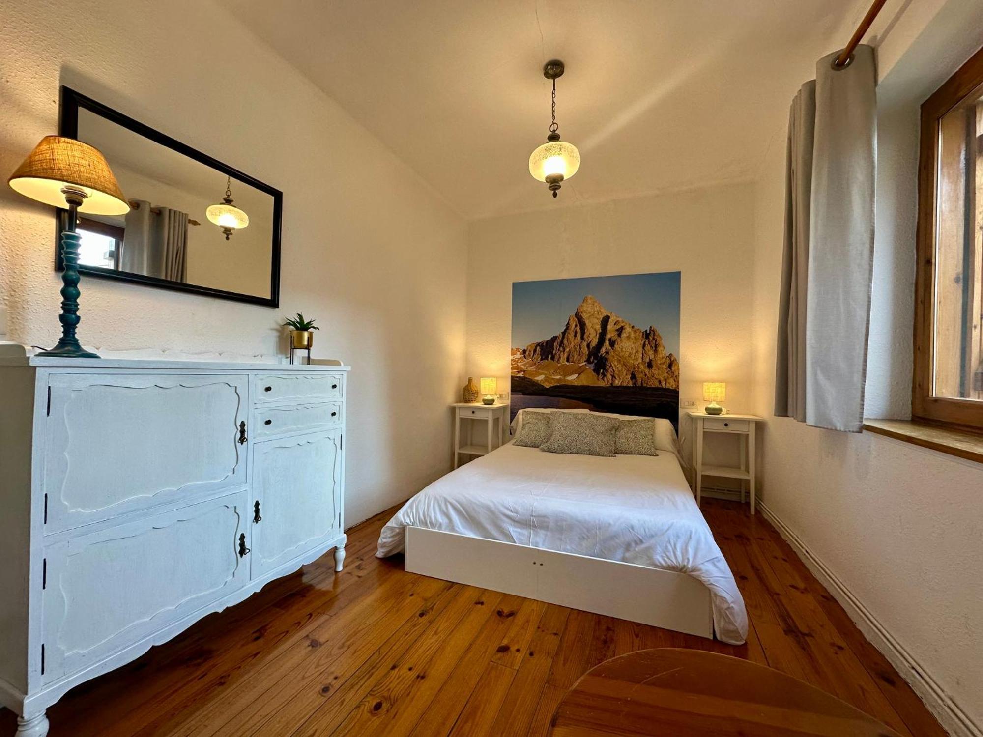 Вілла Cirjuana, Casa En El Centro Con Agradable Jardin Y Barbacoa By Pirineos 360 Б'єскас Екстер'єр фото